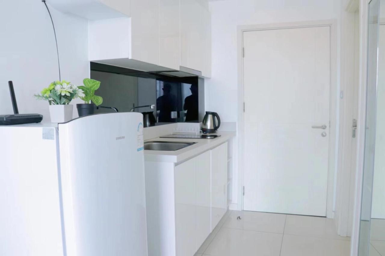 City Center Residence & Hot Hot Hot Pattaya Buitenkant foto